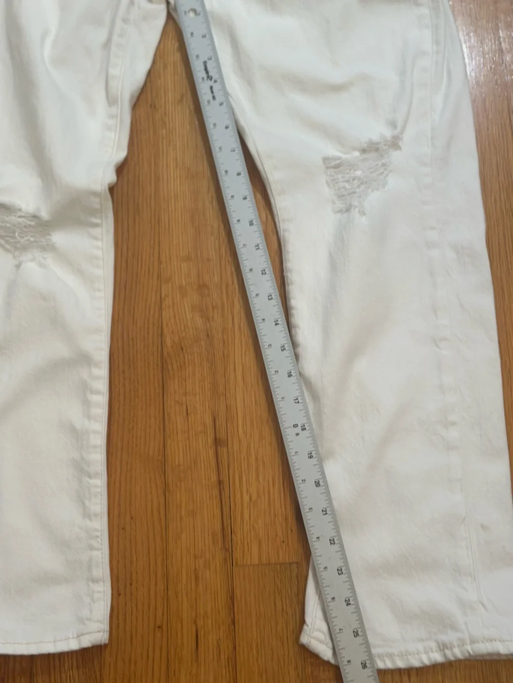 Anthropologie PILCRO Distressed white jeans size 32 (¥¥) - Picture 6 of 12